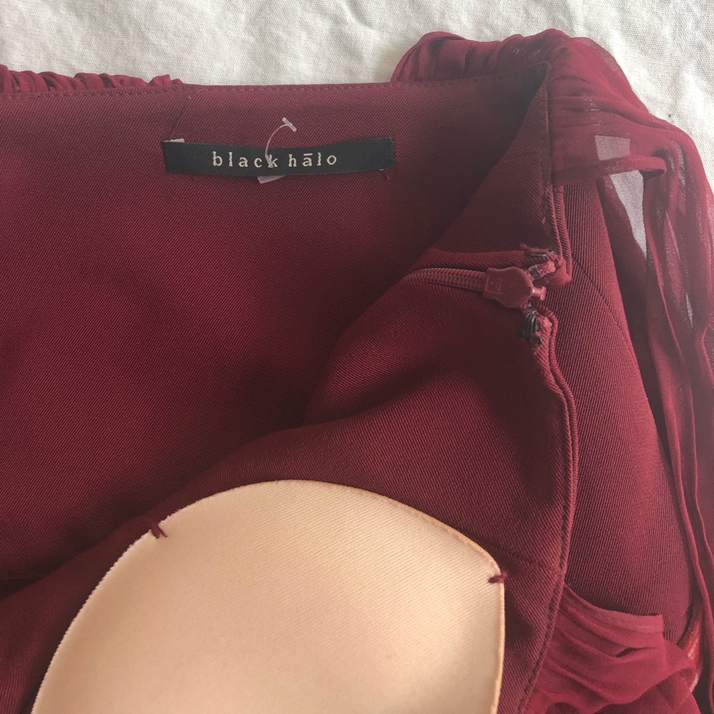 Black Halo Fit and Flare Plunge Neck Mini Dress - Picture 7 of 8